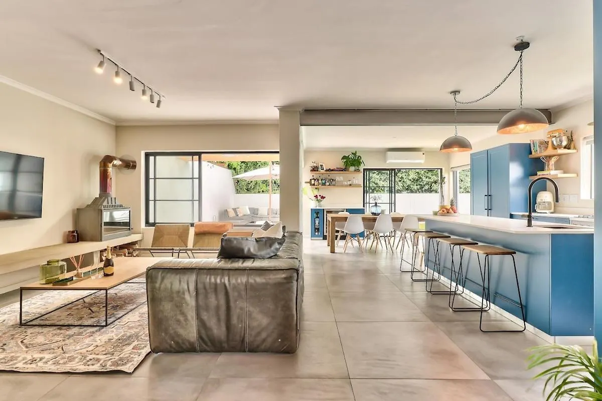 Family Holiday Home Sea Point Κέιπ Τάουν