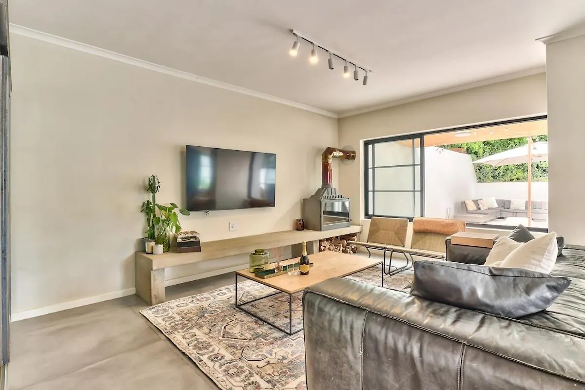 Family Holiday Home Sea Point Κέιπ Τάουν